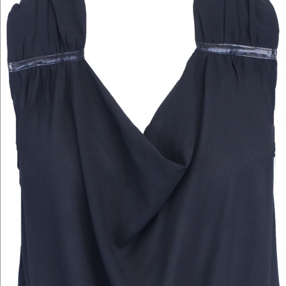 House of Harlow 1960 Black sleeveless blouse - Picture 7 of 8